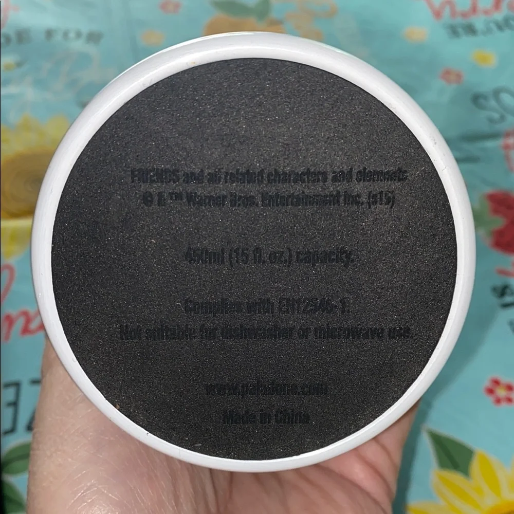 NWOT Friends Central Perk Travel Mug - Picture 3 of 6